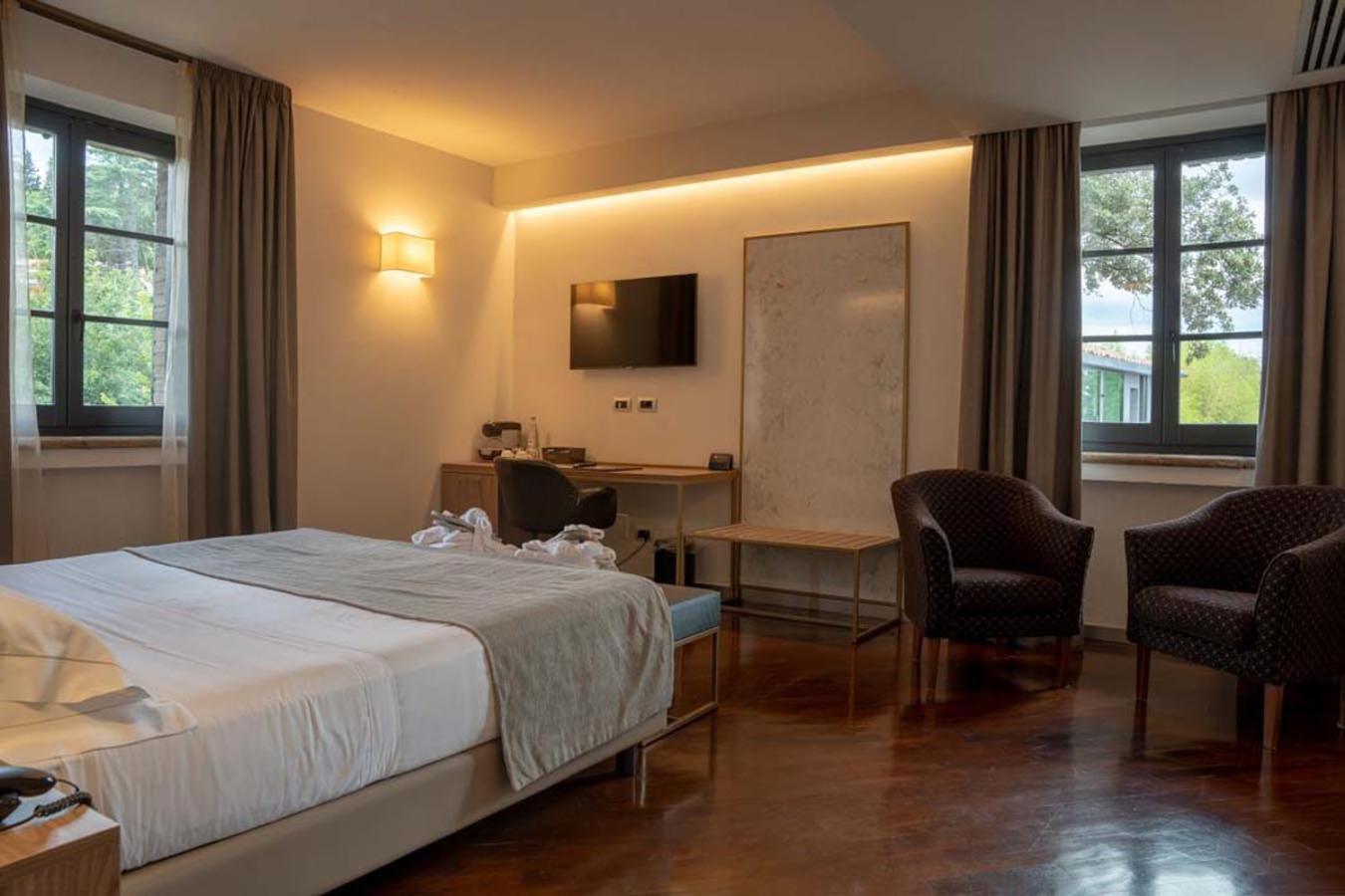 Le Cappuccinelle Suites&Spa เปรูจา ภายนอก รูปภาพ